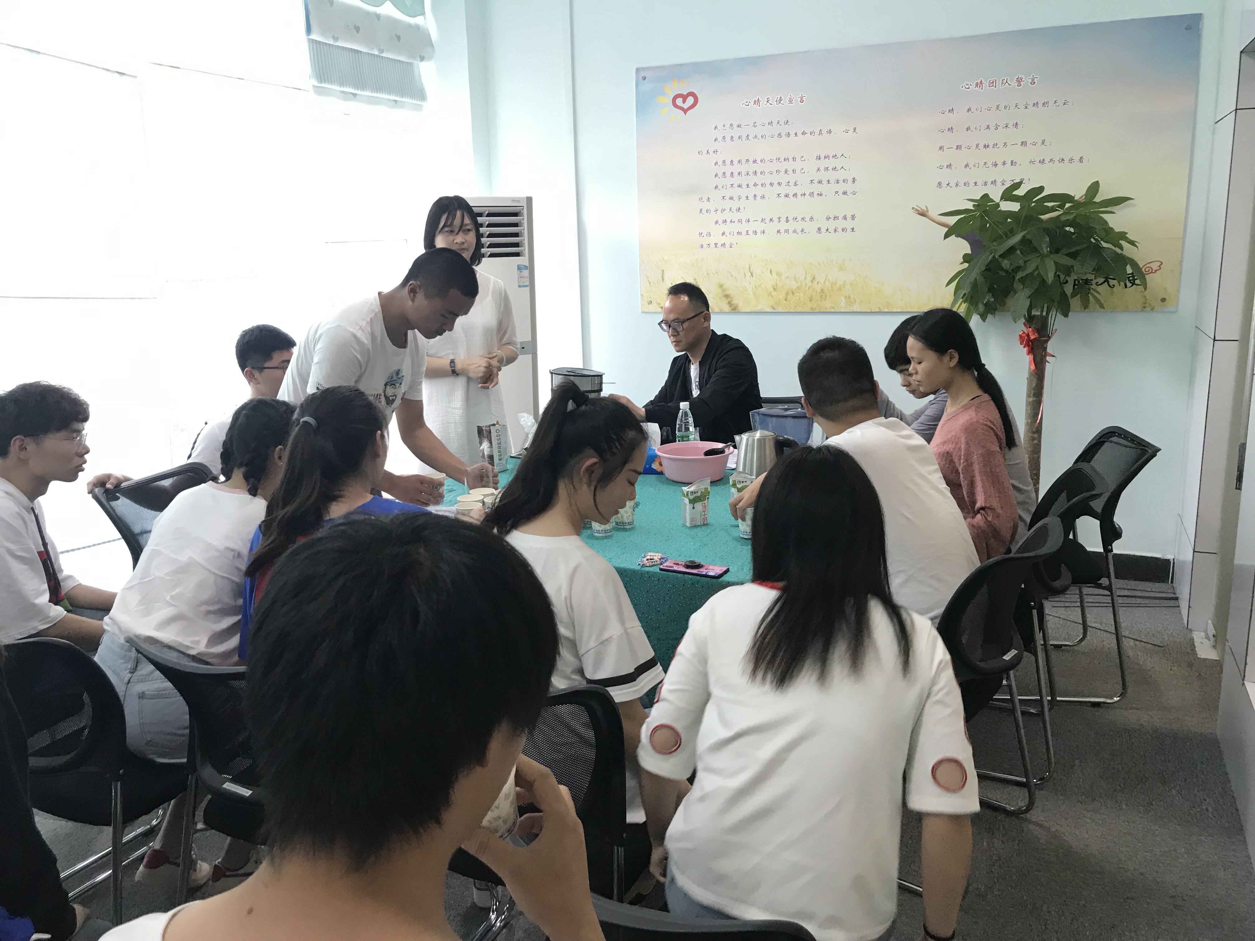 1556248067686270.jpg 2.jpg